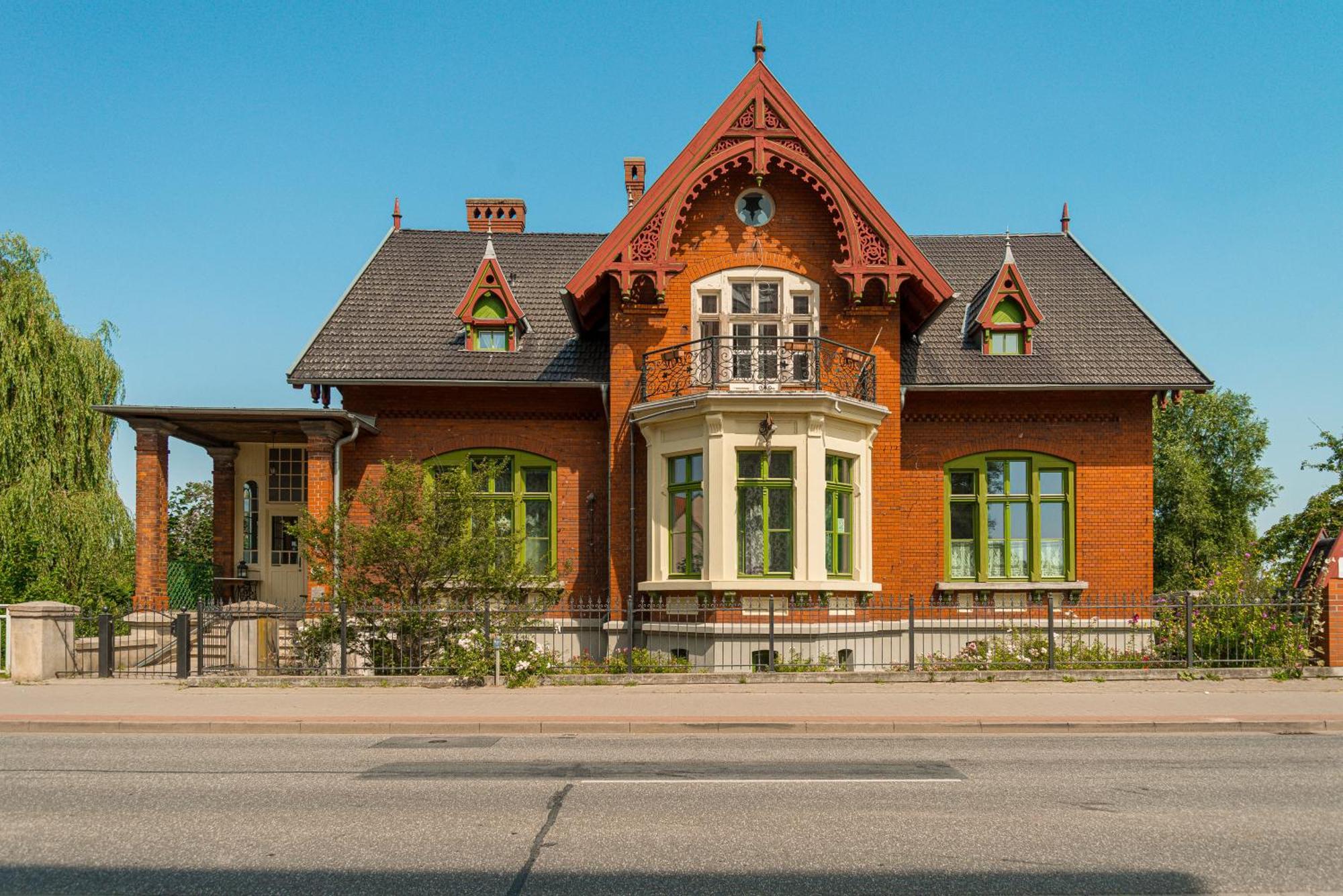 B&B Muehlenvilla Am Buetzower Hafen Bützow Exterior foto